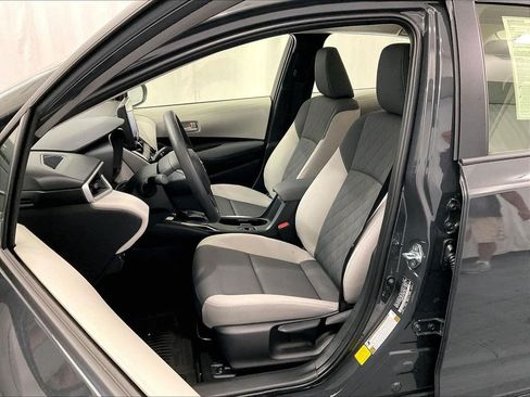 Used 2026 Toyota Corolla LE FWD image 10
