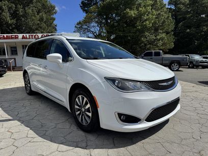 Used 2020 Chrysler Pacifica Touring-L Plus