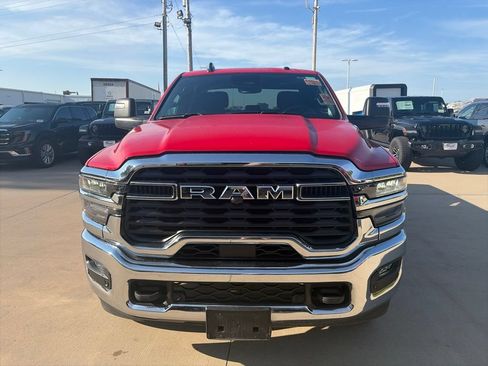 Used 2026 RAM 2500 Big Horn AWD/4WD image 4