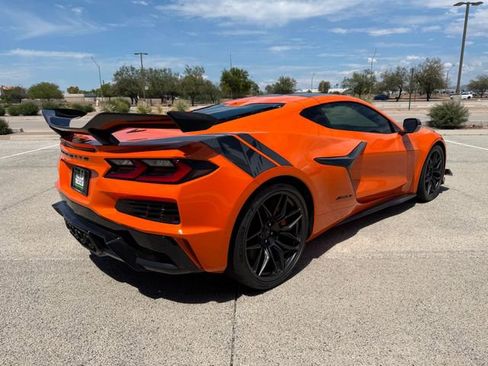Used 2024 Chevrolet Corvette Z06 w/ Z07 Performance Package image 21
