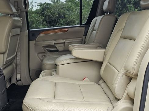 Used 2009 INFINITI QX56 2WD image 7