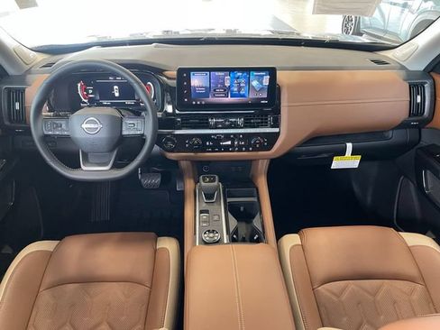 Used 2026 Nissan Pathfinder Platinum w/ Cargo Package AWD/4WD image 14