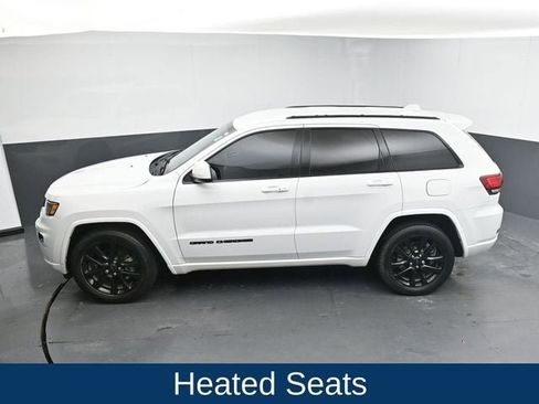 Used 2019 Jeep Grand Cherokee Altitude image 22