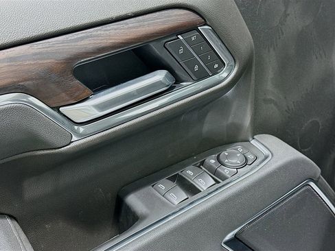 New 2026 GMC Sierra 1500 SLT image 21