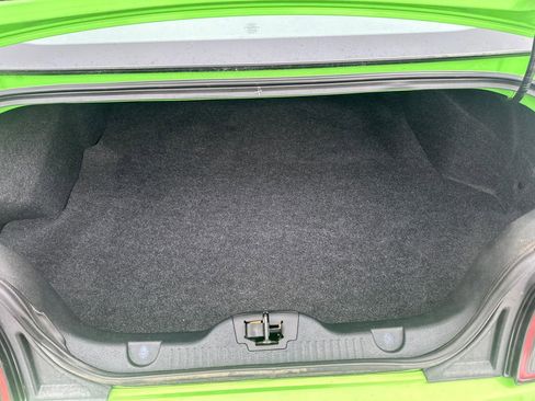 Used 2013 Ford Mustang Coupe image 27