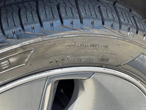 Used 2019 Tesla Model 3 Long Range AWD/4WD image 27