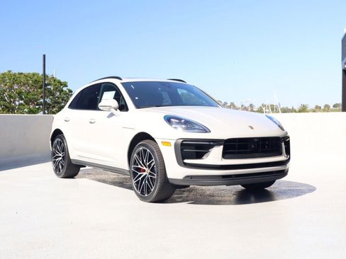 New 2026 Porsche Macan S AWD/4WD image 7