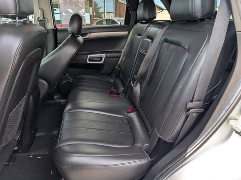 Used 2012 Chevrolet Captiva Sport LTZ AWD/4WD image 12