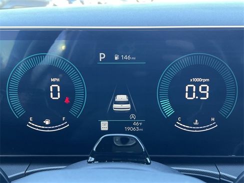 Used 2025 Hyundai Santa Fe XRT image 20