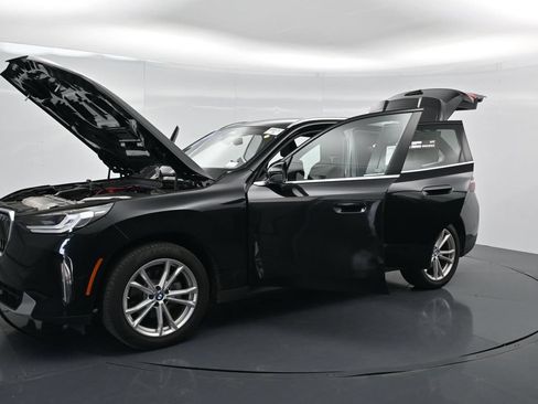 Used 2025 BMW X3 xDrive30i AWD/4WD image 38