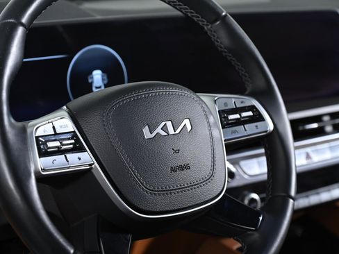 Used 2023 Kia Telluride SX Prestige X-Pro image 11