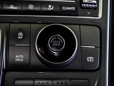 Used 2022 Hyundai Santa Fe SEL w/ Convenience + Premium Package FWD image 22