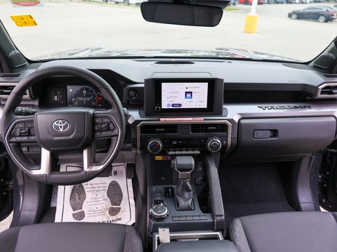 Certified 2025 Toyota Tacoma SR5 w/ SR5 Upgrade Package image 36