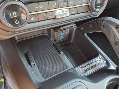 New 2025 Ford Bronco Raptor AWD/4WD image 12