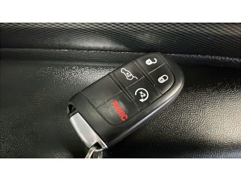 Used 2022 Dodge Durango GT AWD/4WD image 21