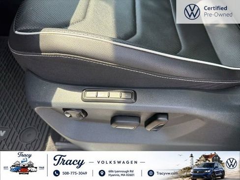 Used 2022 Volkswagen Tiguan SEL R-Line AWD/4WD image 13