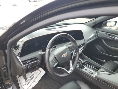 Certified 2025 Cadillac CT5 Sport image 8