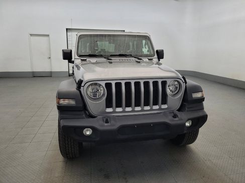 Used 2018 Jeep Wrangler Unlimited Sport S AWD/4WD image 14