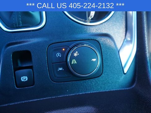 Used 2023 Chevrolet Traverse Premier w/ Redline Edition FWD image 43