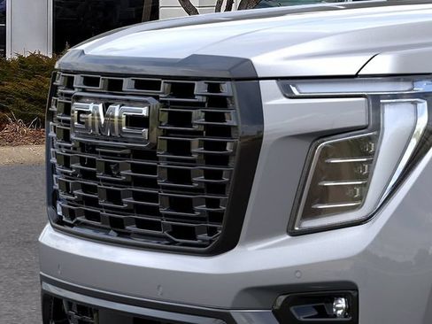 New 2026 GMC Yukon XL Denali Ultimate AWD/4WD image 13