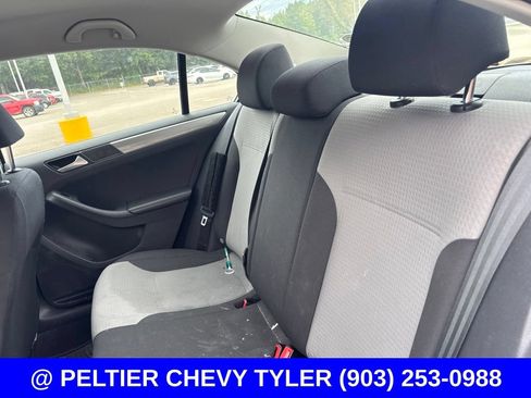 Used 2018 Volkswagen Jetta S FWD image 18