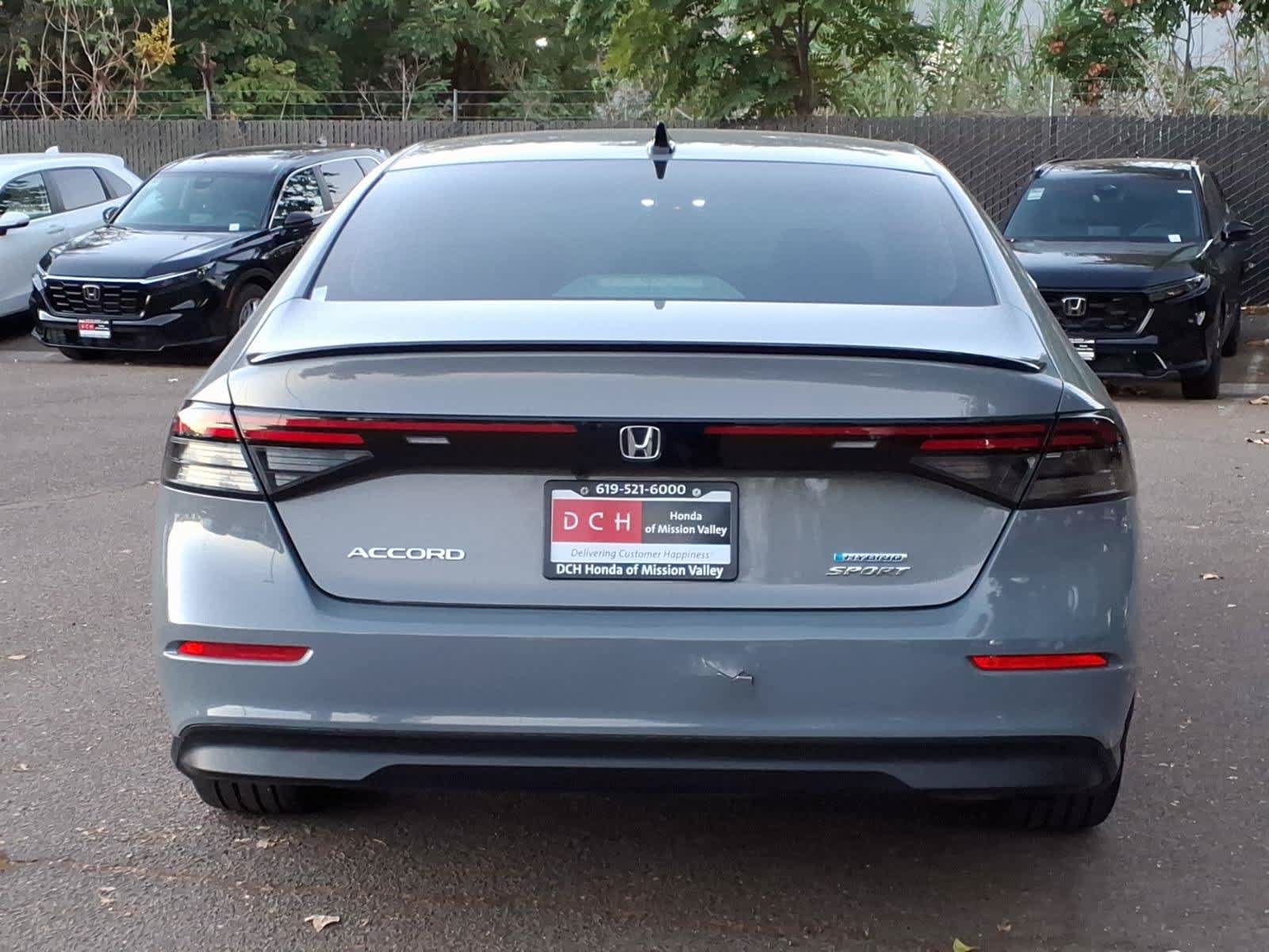 Used 2024 Honda Accord Sport image 5