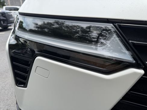 Used 2026 Lexus GX 550 w/ Accessory Package (2T) AWD/4WD image 12