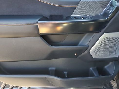 Used 2022 Ford F150 Platinum w/ Equipment Group 701A High image 24