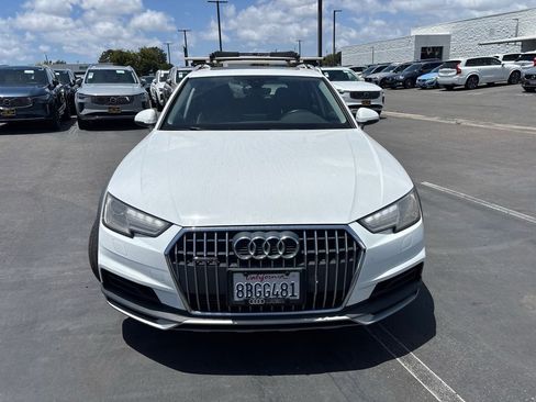 Used 2018 Audi A4 2.0T allroad Premium w/ Convenience Package AWD/4WD image 2