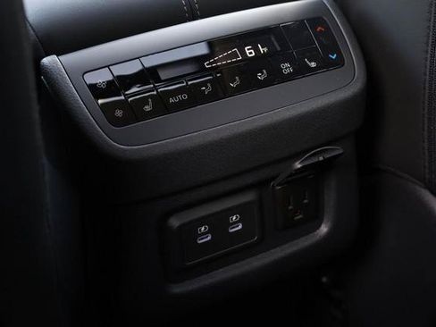New 2026 Nissan Pathfinder Platinum w/ Accent Package AWD/4WD image 28