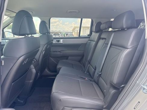 Used 2026 Hyundai Santa Fe SEL image 16