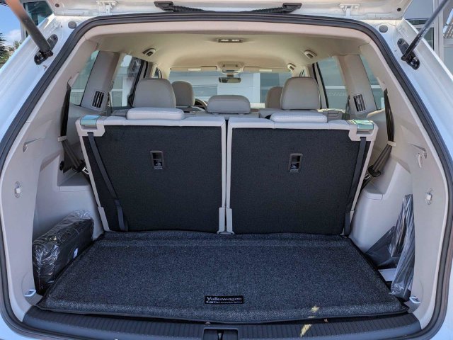 New 2026 Volkswagen Atlas SE FWD image 13