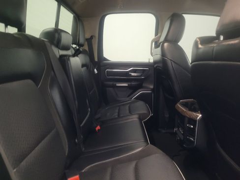 Used 2020 RAM 1500 Laramie AWD/4WD image 19