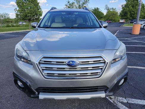 Used 2017 Subaru Outback 2.5i Limited AWD/4WD image 15