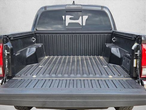 Used 2022 Toyota Tacoma SR5 image 6