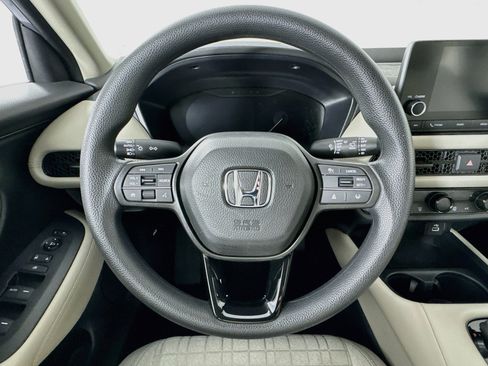 Certified 2024 Honda HR-V LX image 11
