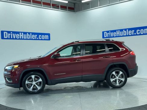 Used 2019 Jeep Cherokee Limited FWD image 6