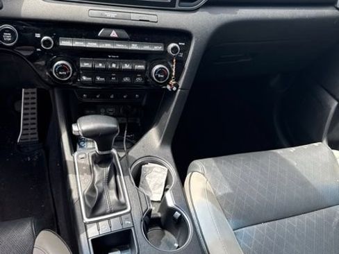 Used 2017 Kia Sportage SX FWD image 10