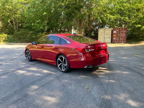Used 2021 Honda Accord Sport Special Edition image 3