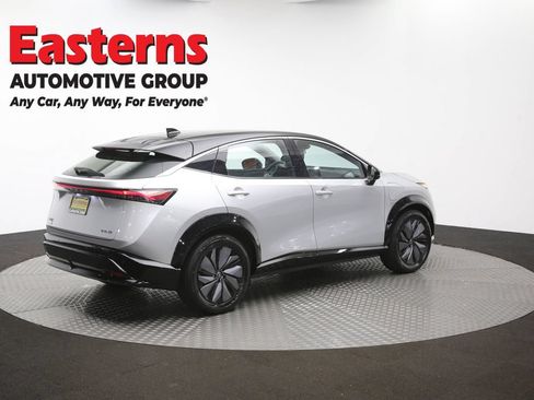 Used 2023 Nissan Ariya FWD image 39