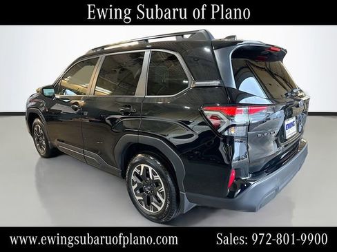 Used 2026 Subaru Forester Premium AWD/4WD image 5