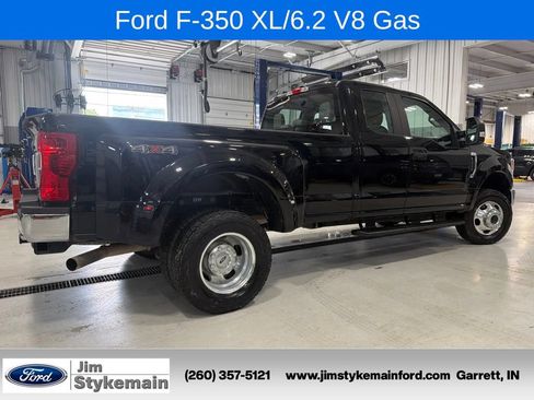 Used 2022 Ford F350 XL w/ Power Equipment Group AWD/4WD image 9