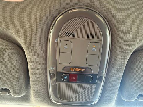 Used 2025 Hyundai Ioniq 5 SEL image 39