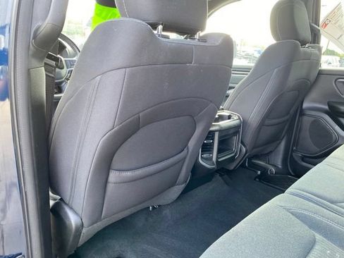 Used 2022 RAM 1500 Big Horn AWD/4WD image 31