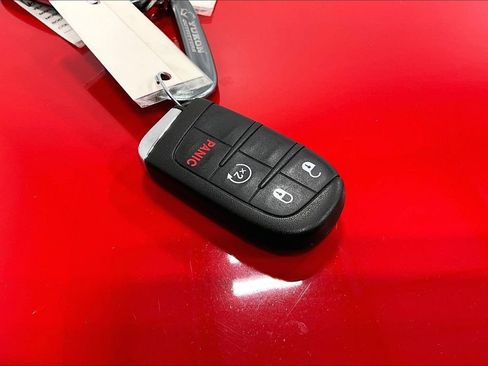 Used 2018 Jeep Renegade Altitude w/ Advanced Technology Group image 13