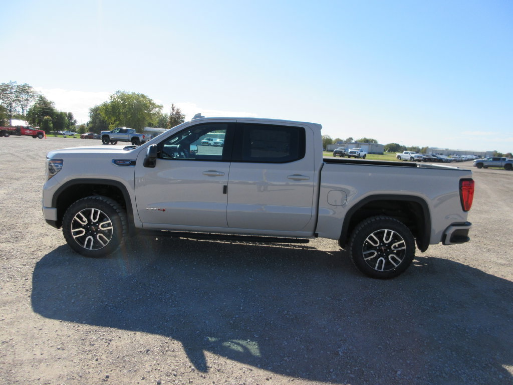 New 2026 GMC Sierra 1500 AT4 w/ AT4 Premium Package AWD/4WD image 9