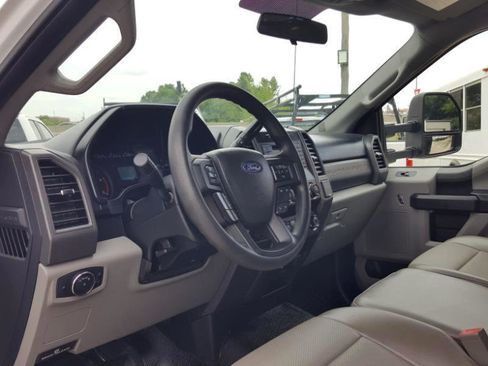Used 2019 Ford F450 XL w/ XL Value Package RWD image 13