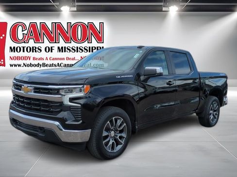Used 2023 Chevrolet Silverado 1500 LT AWD/4WD image 1