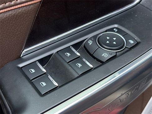 Used 2025 Ford F150 King Ranch w/ FX4 Off-Road Package image 23