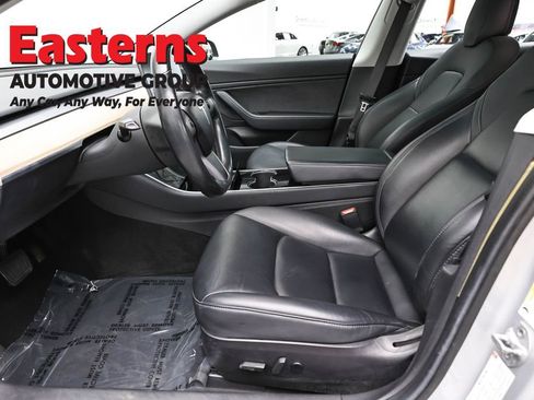 Used 2018 Tesla Model 3 Long Range image 14